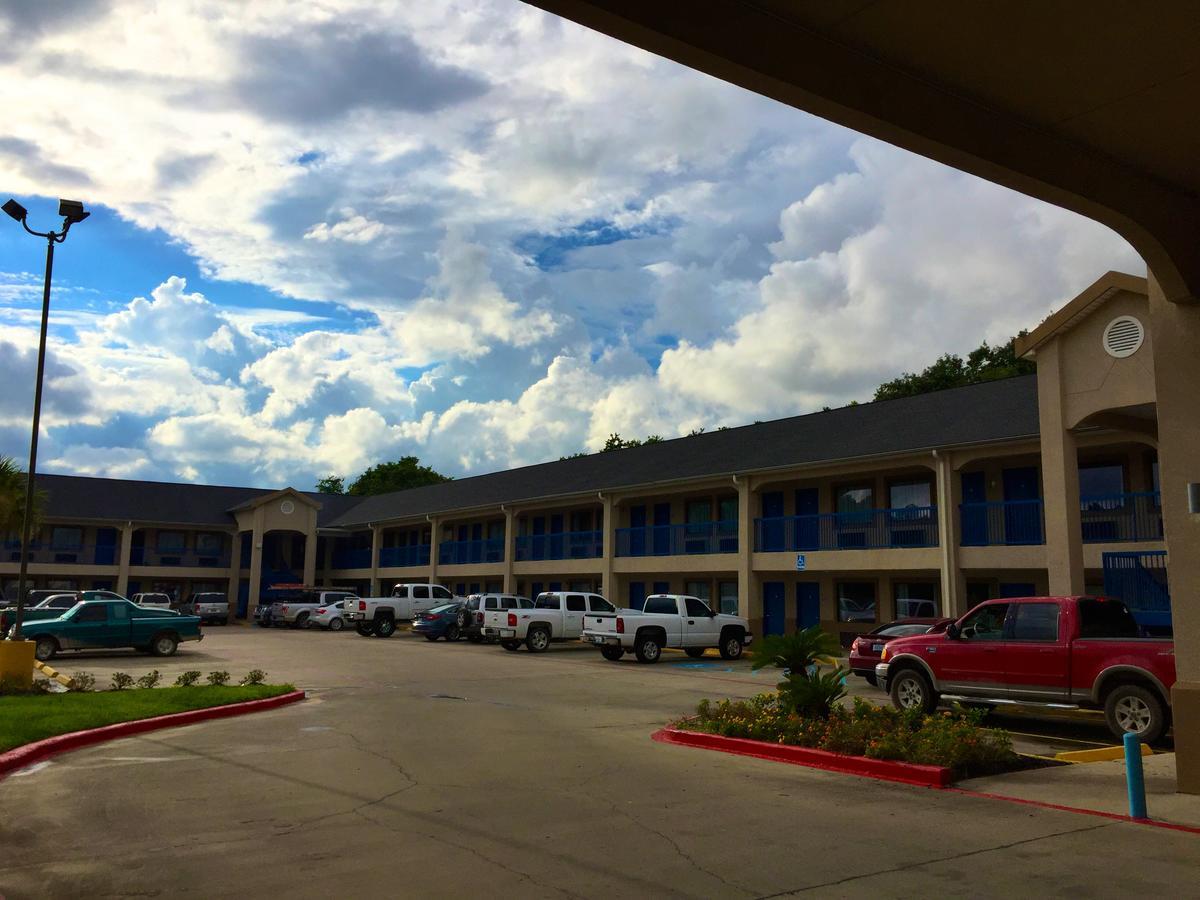 Americas Best Value Inn & Suites Mont Belvieu Houston Eldon Luaran gambar