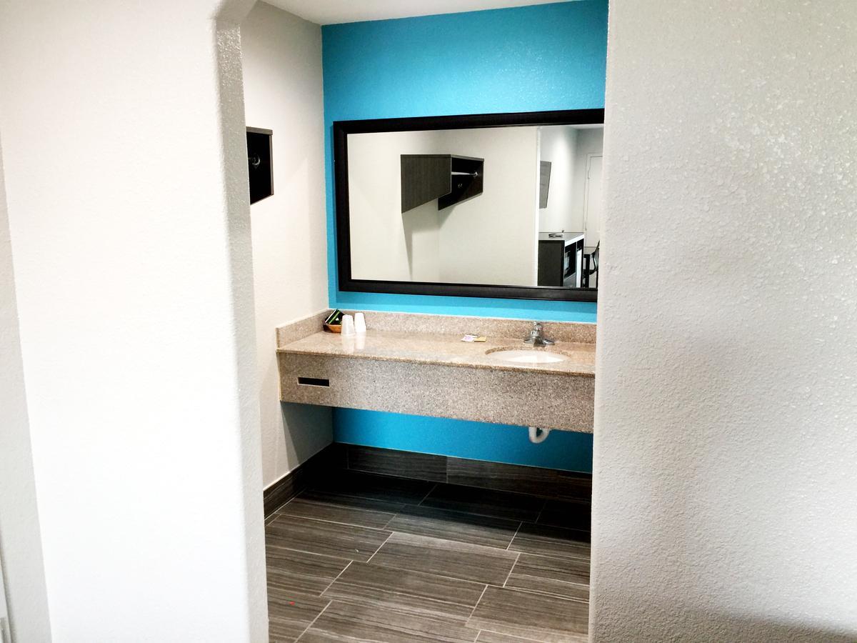 Americas Best Value Inn & Suites Mont Belvieu Houston Eldon Luaran gambar