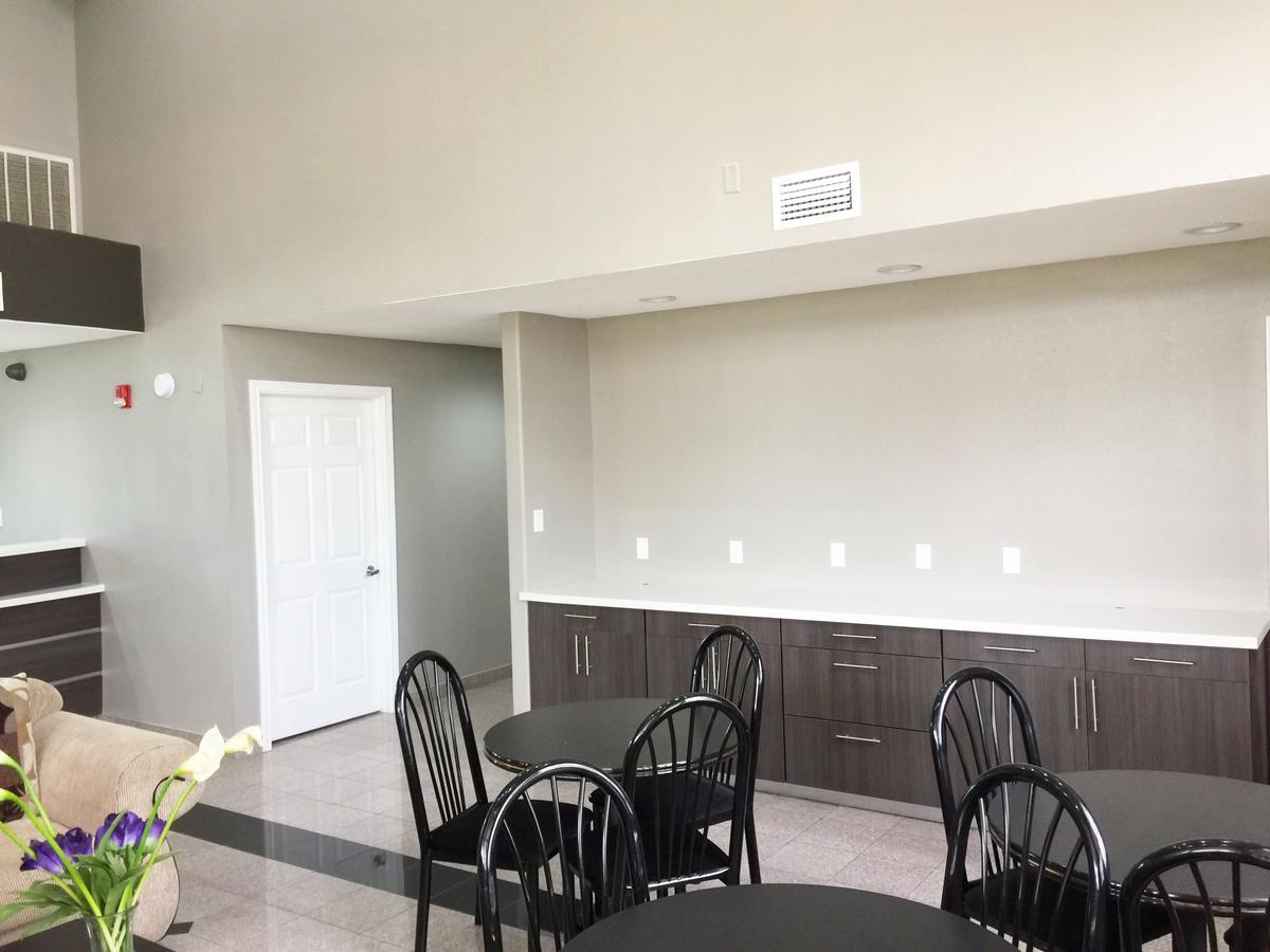 Americas Best Value Inn & Suites Mont Belvieu Houston Eldon Luaran gambar